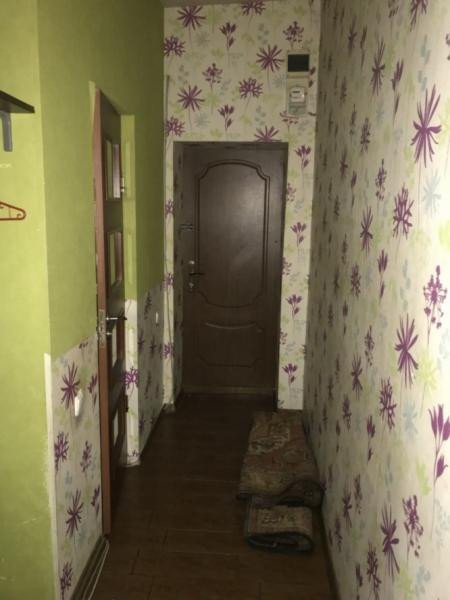 Продаю 2 - х комнатную квартиру, Баракат рынок