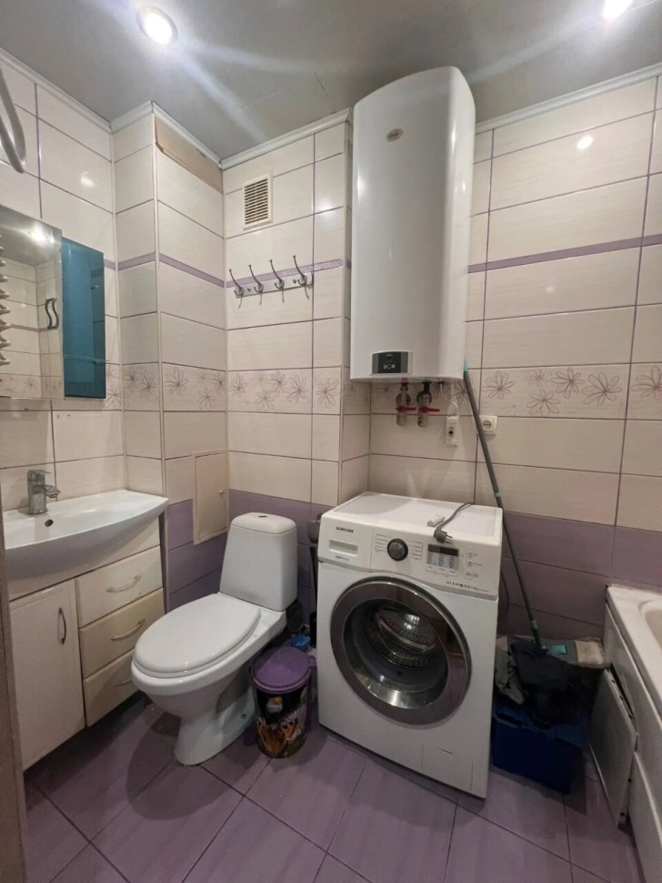 Продается 2 - х комнатная квартира, квартал Шахтерский (ДАКИ), арт. 1298