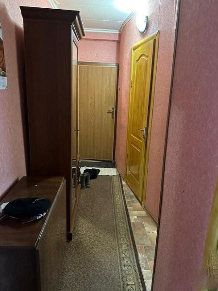 Продаю 2 - х комнатную квартиру, Магистральный . арт 844