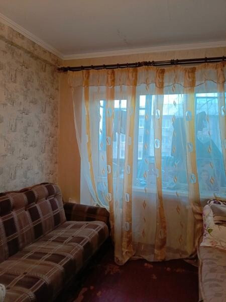 Продаю 1 - х комнатную квартиру, ориентир Мирный рынок. арт 802