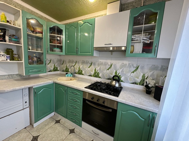 Продается 2 - х комнатная квартира, микр. Калининский арт 930
