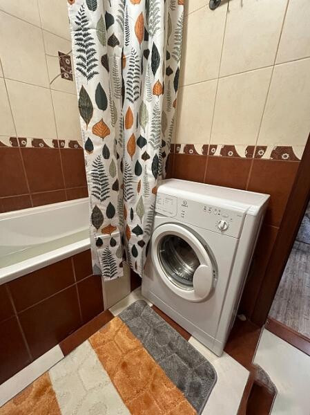 Продаю 2 -х комнатную квартиру Червоногвардейский р-н арт 883