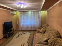 Продается 3 - х комнатная квартира, Батова арт 1147