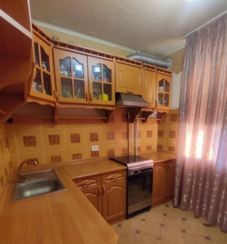 Продается 3 - х комнатная квартира, Зеленый, арт.1181